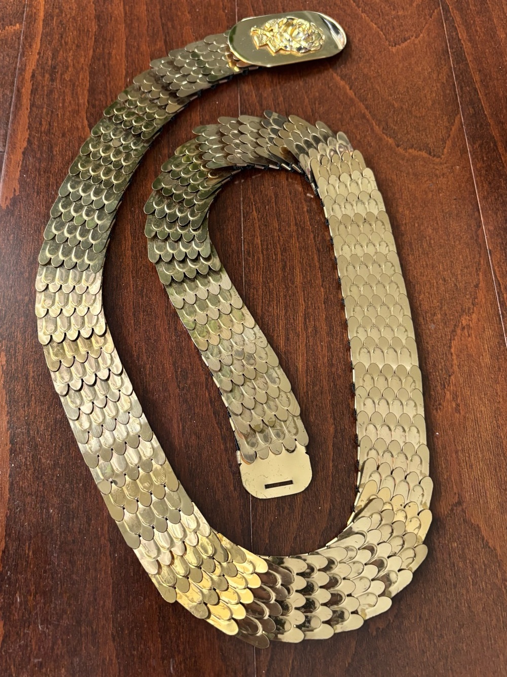 Vintage fish scale gold tone stretch metal belt, Marshal Metal Manufactory LTD